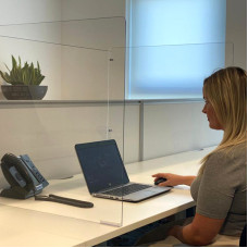 Desk Screen 3mm Acrylic Covid-19 Barrier Desk Screen 3mm Acrylic Covid-19 Barrier